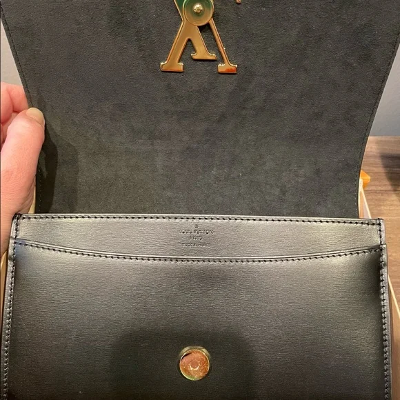 Louis Vuitton Louise Chain GM - Picture 13 of 15